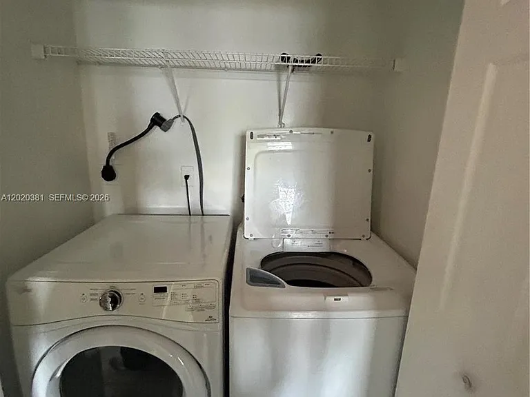 16940 SW 94th Ave #0 — Photo 6