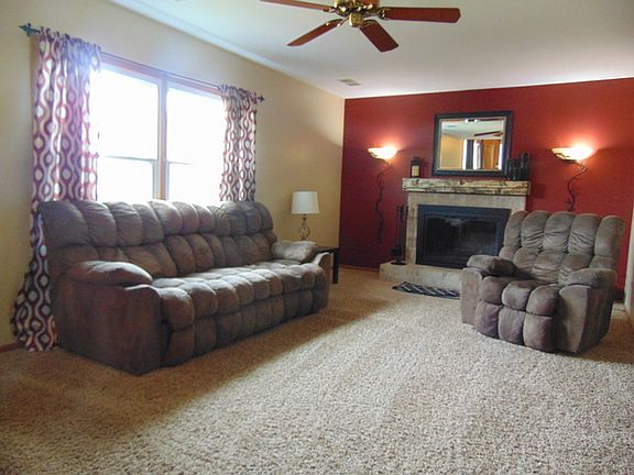 4th image of 6609 Peyla Ln