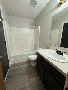 1819 N Country Walk Ln, Mulvane, KS, 67110