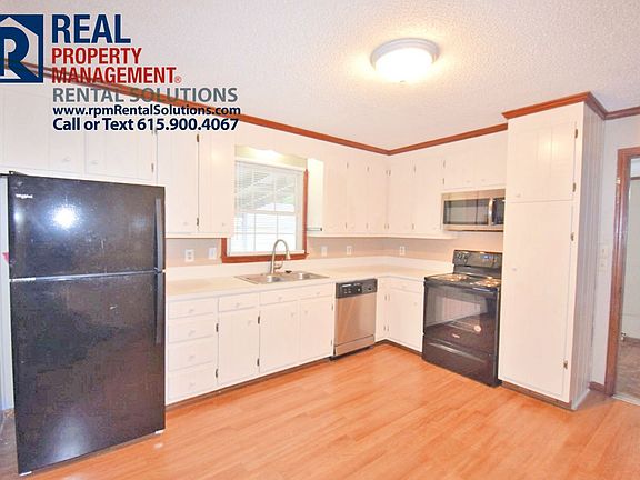 5th image of 2849 Oakview Dr