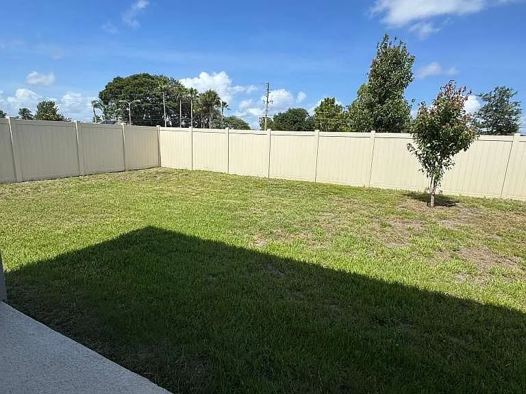 1588 Leaf Ln — Photo 11