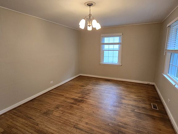 2nd image of 1531 Broad Ave