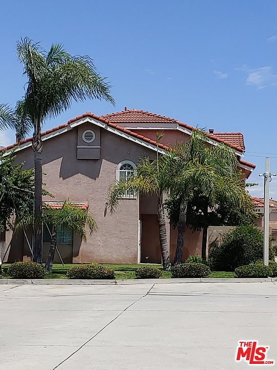 6535 72nd St APT 10, Paramount, CA 90723 | Zillow