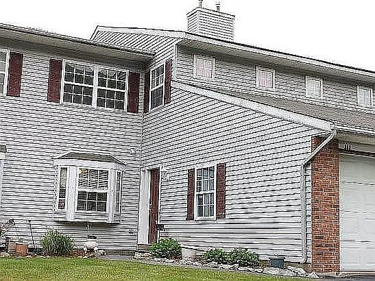 1st image of 362 Heritage Ln