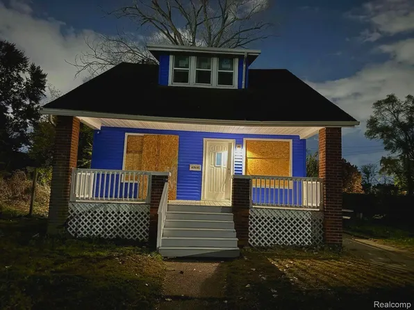 6369 Diversey St, Detroit, MI 48210