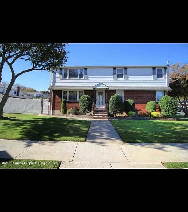 2nd image of 649 Clawson St