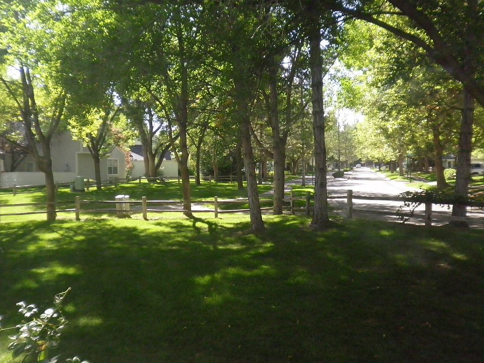 2nd image of 3 Moselle Ct