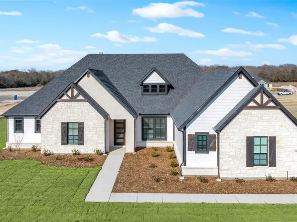 1065 Julian Dr, Van Alstyne, TX 75495