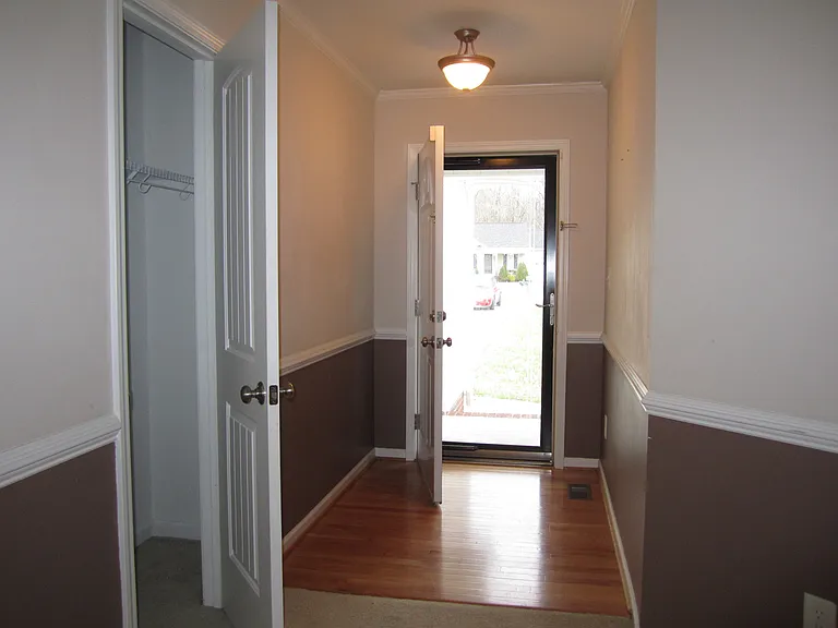 104 Second Base Ct — Photo 5