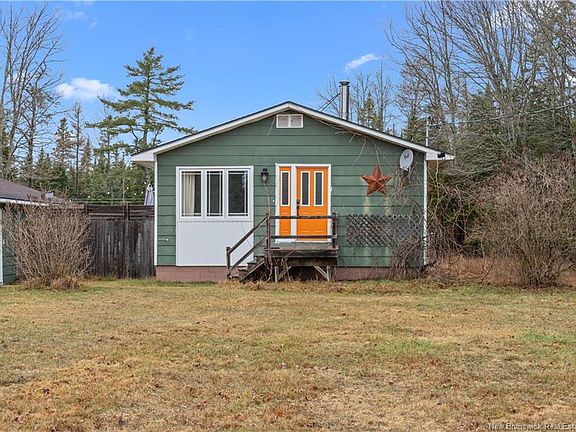 5th image of 46875 Homestead Rd