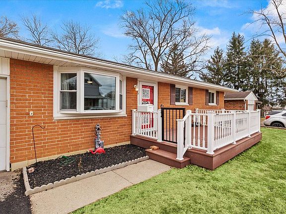 4th image of 356 Ridge St