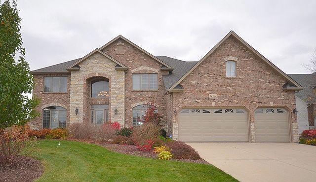 1st image of 27101 Timberwood Ct