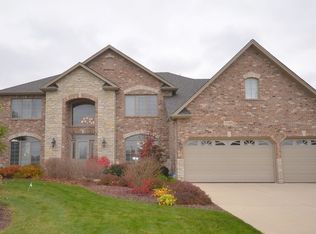 27101 Timberwood Ct, Plainfield, IL 60585