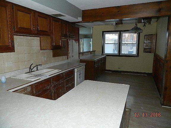 3rd image of 15843 Dante Dr