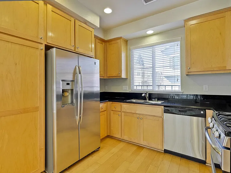 562 Saco Ter — Photo 23