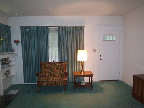 4th image of 600 N Cooper Ave