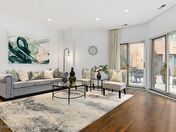 2nd image of 1904 N Sedgwick St #1
