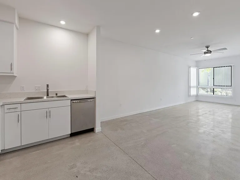 5900 Severin Dr #204 — Photo 22