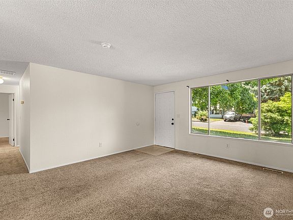 5th image of 1313 Bel Air Drive