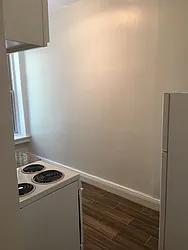 Rented by Keith Stuart Sprague Inc