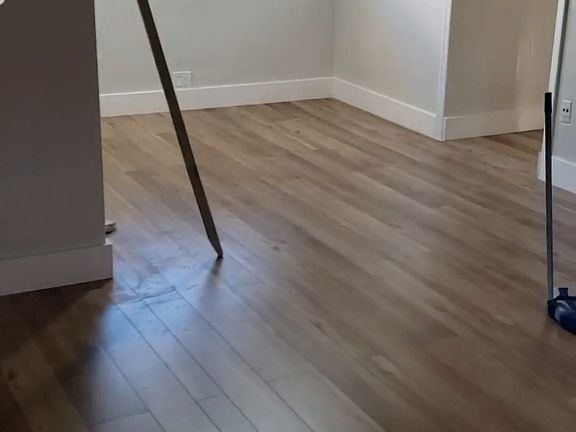 3rd image of 234 Sidonia Ave #0
