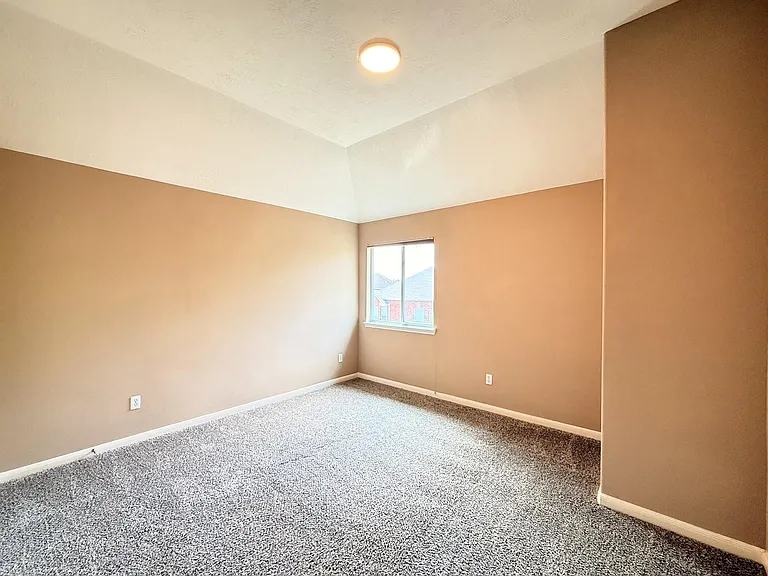 2214 Jurgensen Ln — Photo 29