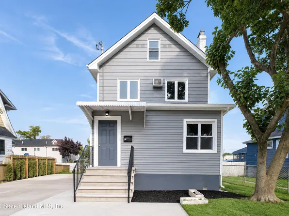 322 Morningstar Rd, Staten Island, NY 10303