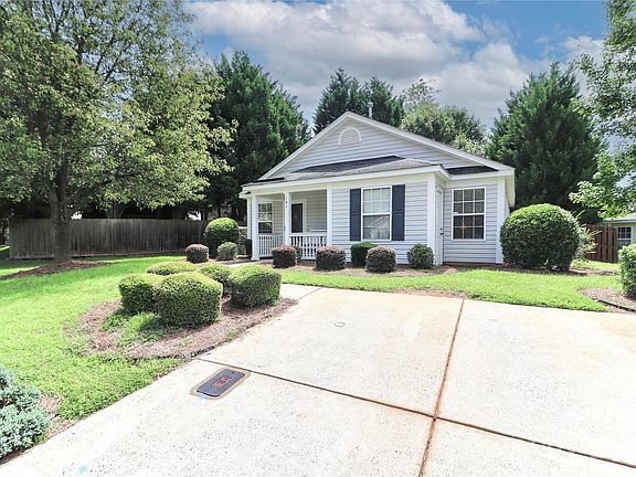 3rd image of 181 Brantley Place Dr