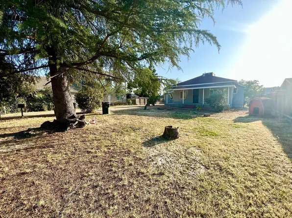 930 Sunnyside Ave, Clovis, CA 93611