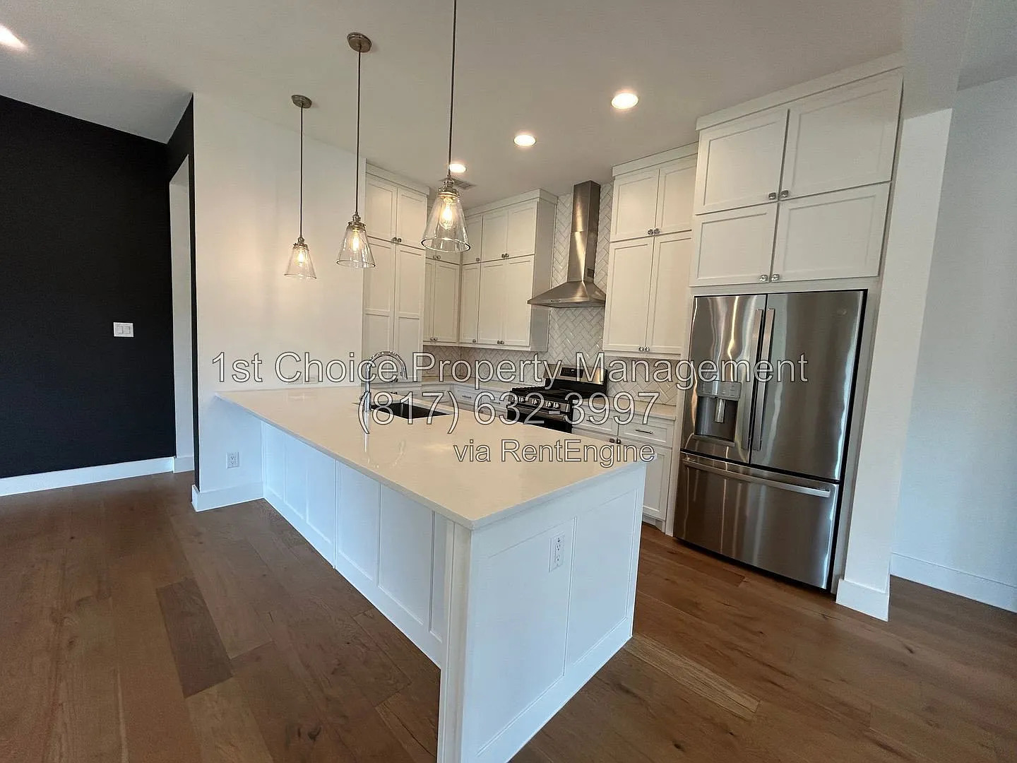 3 bed, 2.5 bath, 2033 sqft, $2,995 — Photo 3