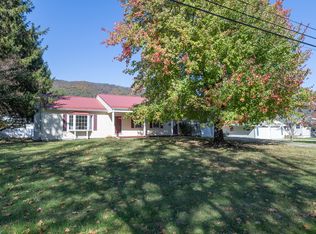 3006 Valley Ridge Rd, Covington, VA 24426