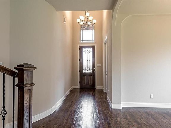 5th image of 1801 Mountain Creek Ln