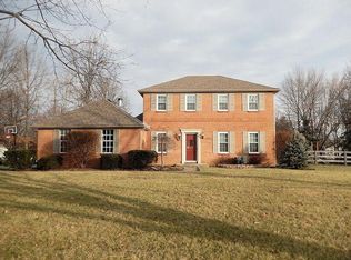 7976 Strawberry Hill Ln, Maineville, OH 45039