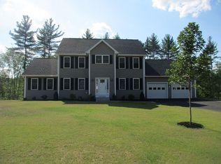 4 Butterfly Ln, Lunenburg, MA 01462