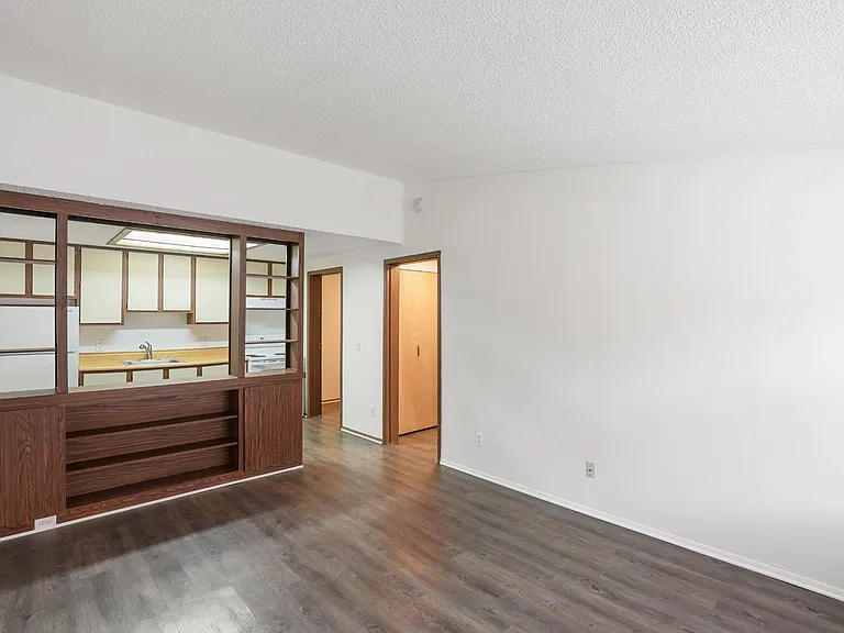 1373 Montgomery Ct — Photo 24