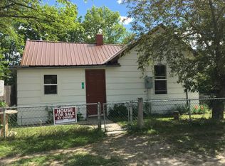 4 Smoky Rd, Roundup, MT 59072