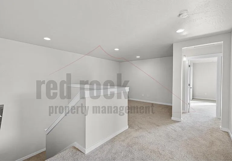 1228 N Tschirley Rd #1 — Photo 16