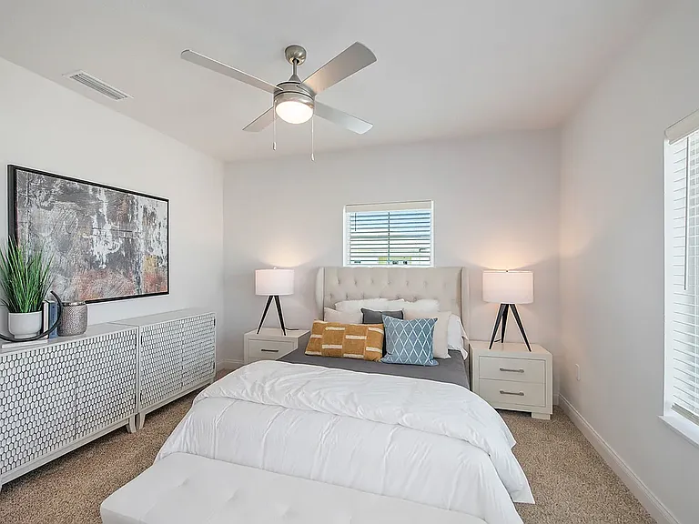 Grand Oak Apartments — Photo 41