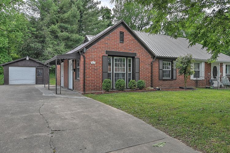 1st image of 412 Sequoyah Dr