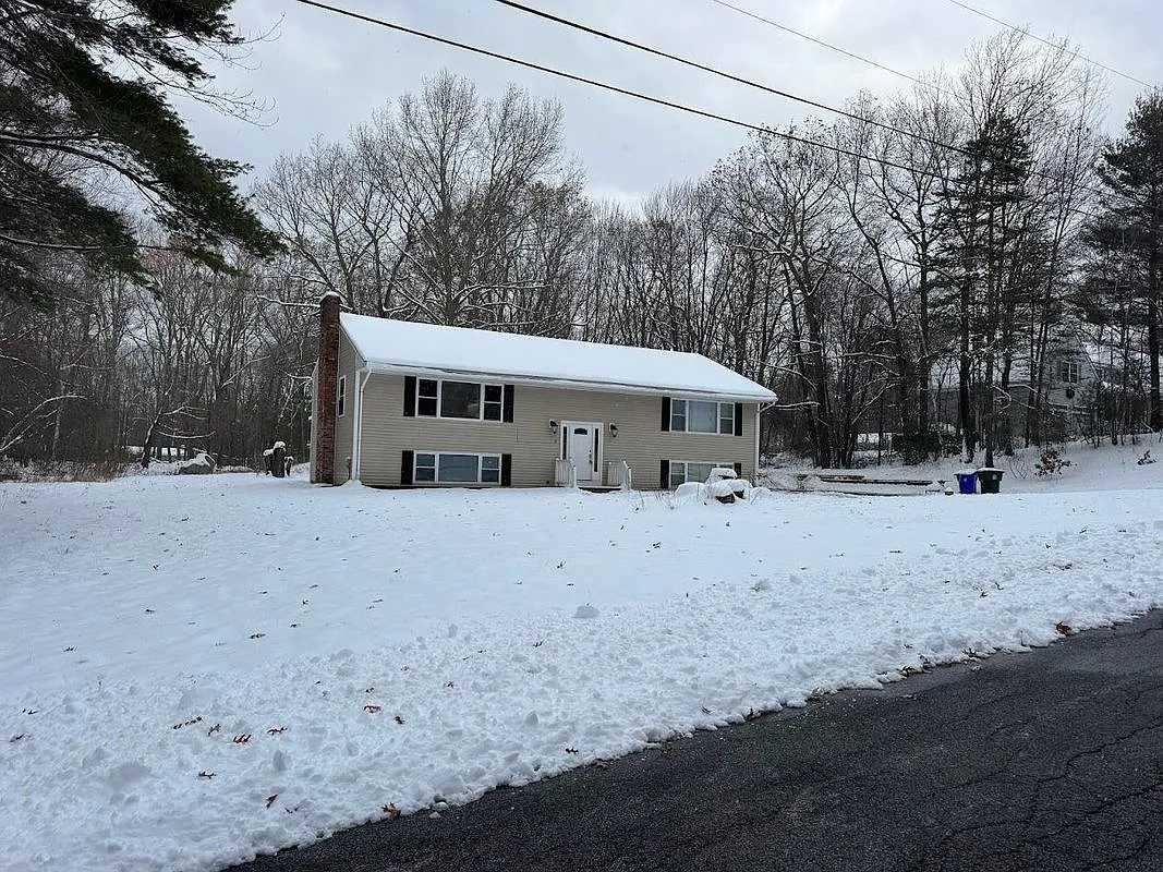 Building Photo - 240 Leda Ave