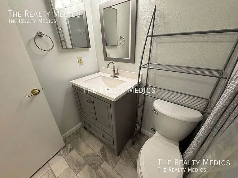 1184 Mapimi Ct — Photo 18
