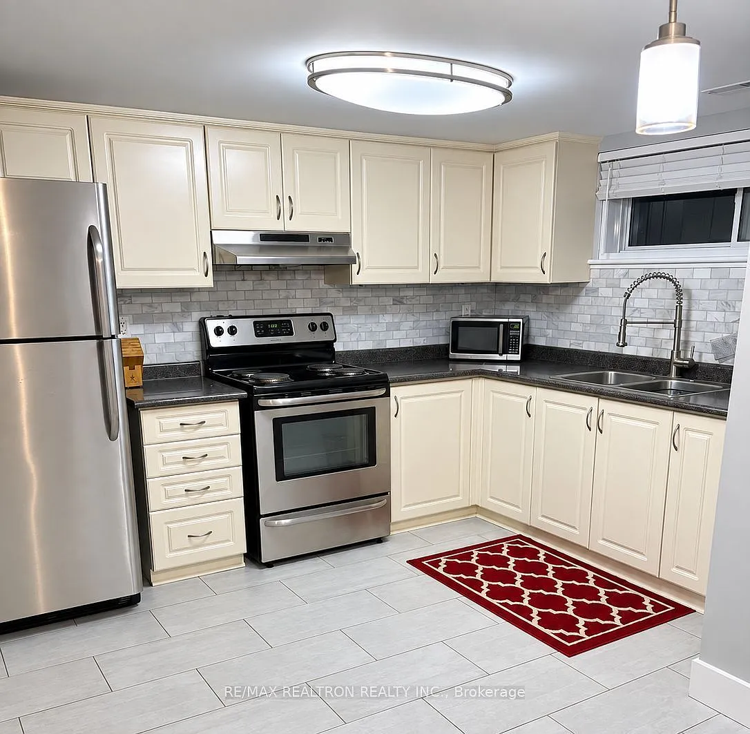 2 bed, $1,995 — Photo 1