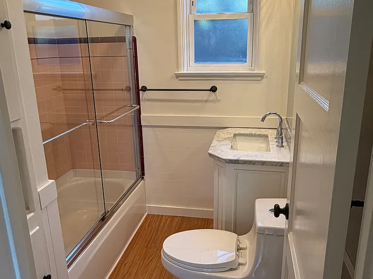 58 N Wilson Ave #58 — Photo 5