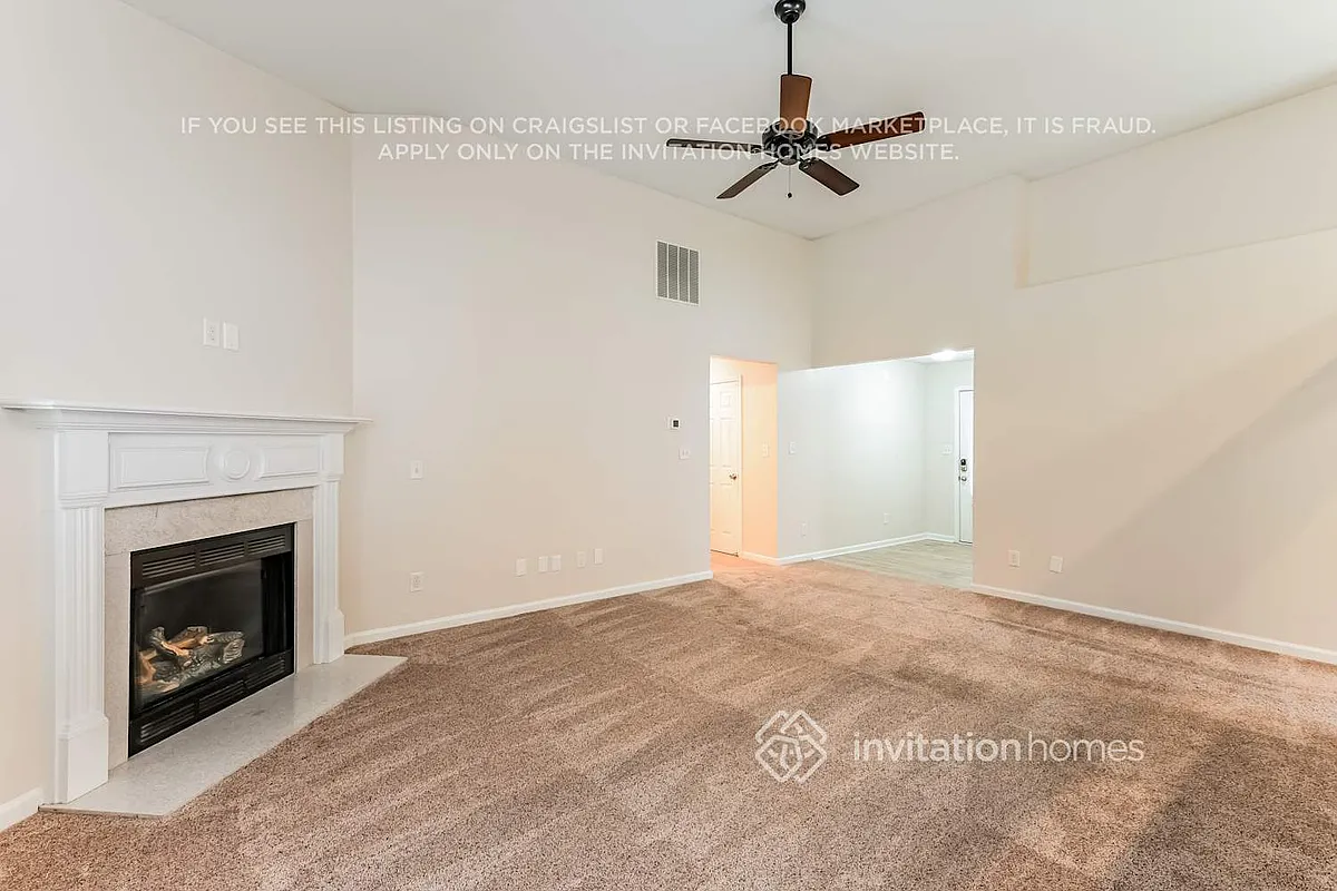 Building Photo - 2526 Gristhaven Ln