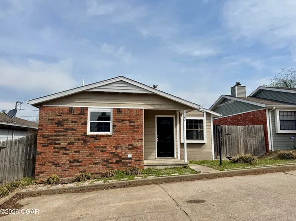 721 W 31st Ter, Joplin, MO 64804