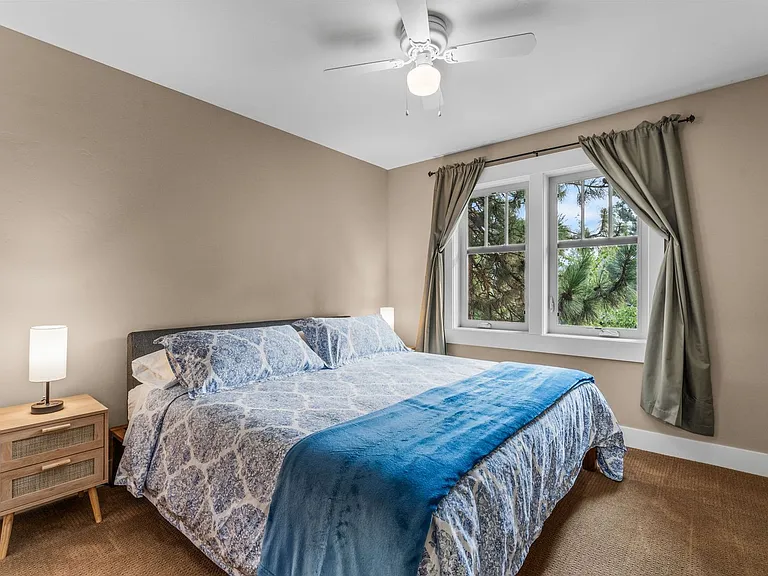 2333 NW Lolo Dr — Photo 15