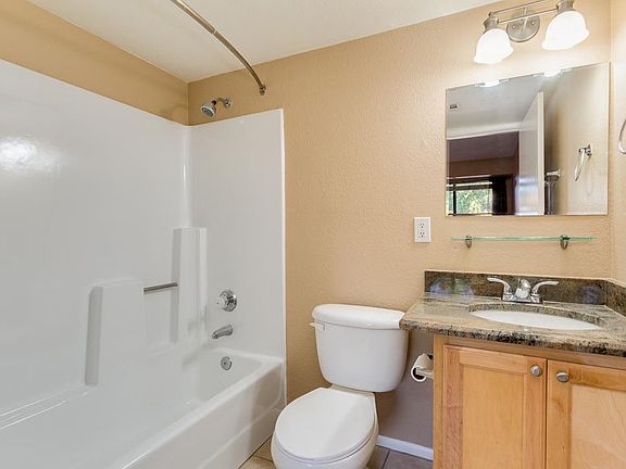 4th image of 11640 N 51st Ave APT 141