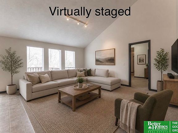 2nd image of 15818 Timberlane Dr