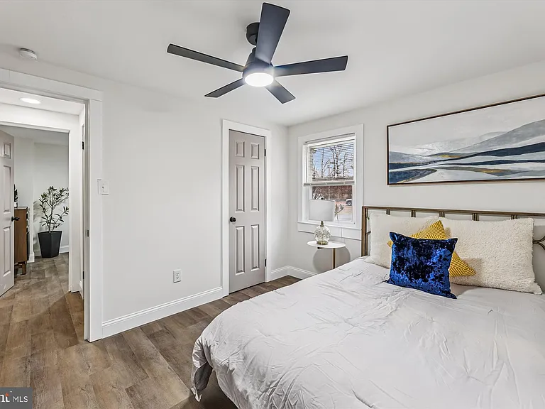 4250 Piper Ln — Photo 27