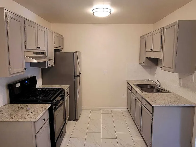 432 Atwood St SW #432 — Photo 7